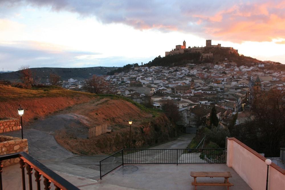 Mirador Tierra De Frontera Guest House Алкала ла Реал Екстериор снимка